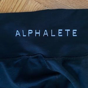 Alphalete revival leggings - BLACK - small